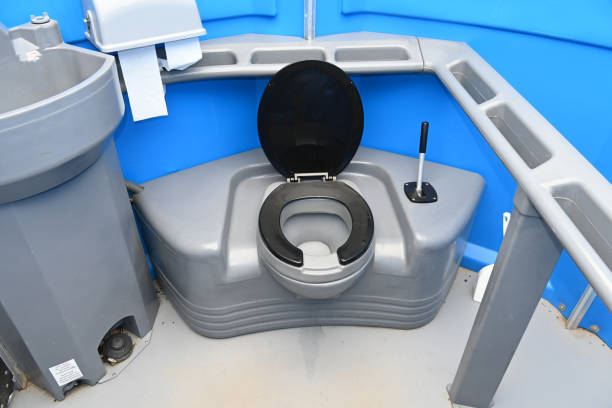 Best Construction site porta potty rental  in Navajo, NM